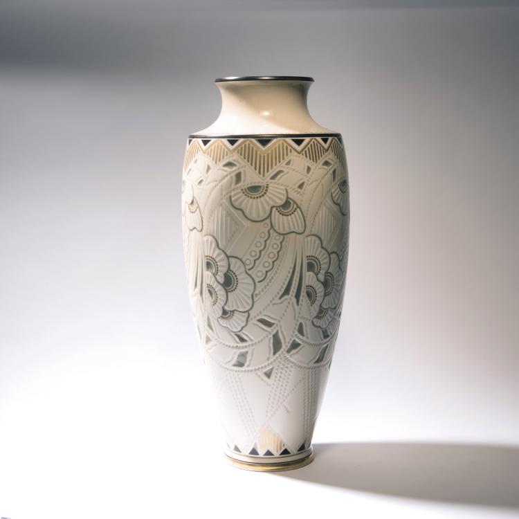 Hauptbild zu Objekt, Tall vase, 1927, S&egrave;vres, Manufacture Nationale de, 138B 532