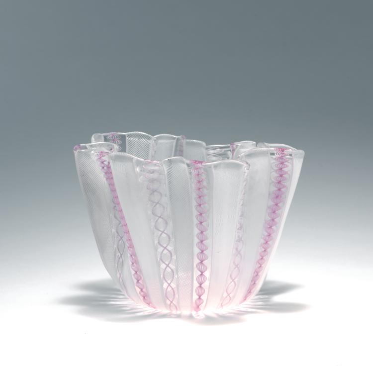 Bild 1 zu Objekt, 'Fazzoletto zanfirico' vase, c. 1949, Fulvio Bianconi, Venini & C., Murano, 140C 485