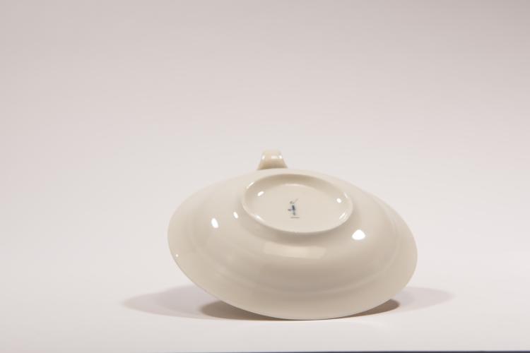 Bild 3 zu Objekt, 'Carnation' coffee mug, c1803, Berlin, KPM, 138B 487