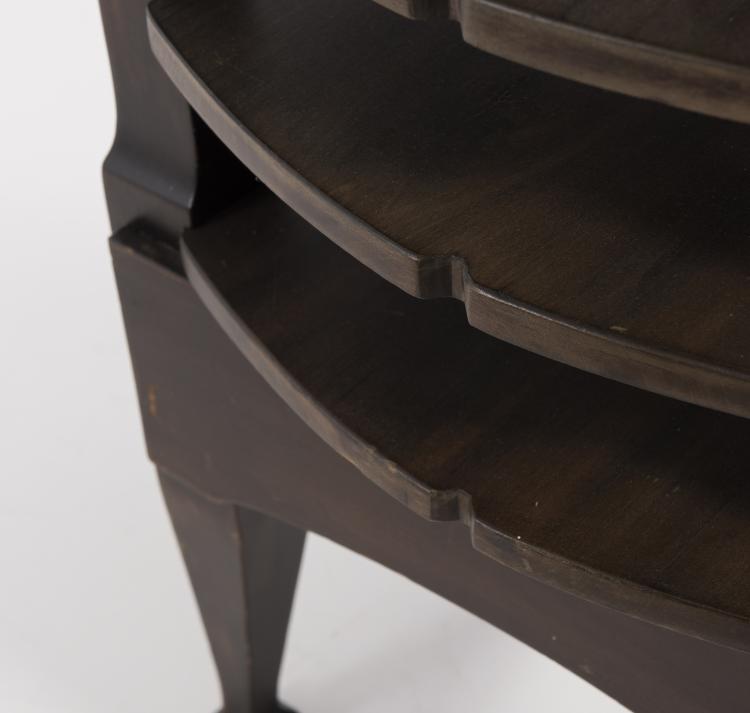 Bild 2 zu Objekt, Side table, c. 1903, Richard Riemerschmid, Dresdner Werkst&auml;tten, Dresden Hellerau, 139A 26