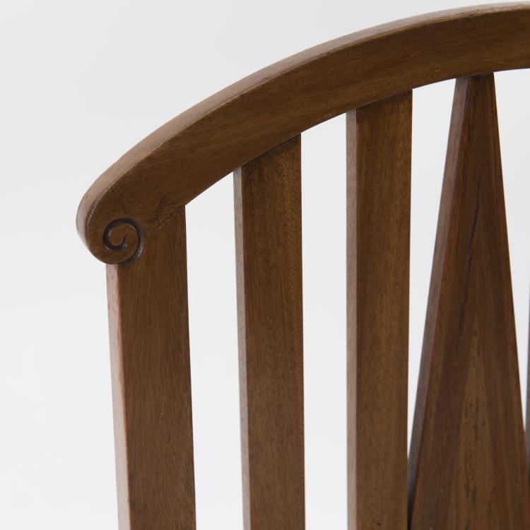 Bild 3 zu Objekt, Six side chairs, designed for the designer's first apartment in Berlin, 1907, Bruno Paul, Vereinigte Werkst&auml;tten, M&uuml;nchen, 139A 19