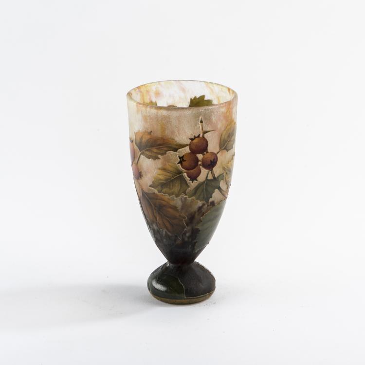 Bild 1 zu Objekt, 'Pomme d'api' vase, c1910, Daum Fr&egrave;res, Nancy, 138B 146