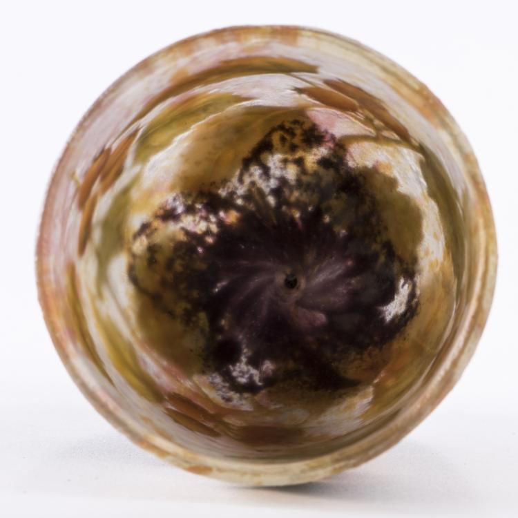 Bild 4 zu Objekt, 'Pomme d'api' vase, c1910, Daum Fr&egrave;res, Nancy, 138B 146