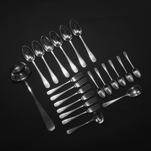 21 'Model III' pieces of silverware, 1910/11