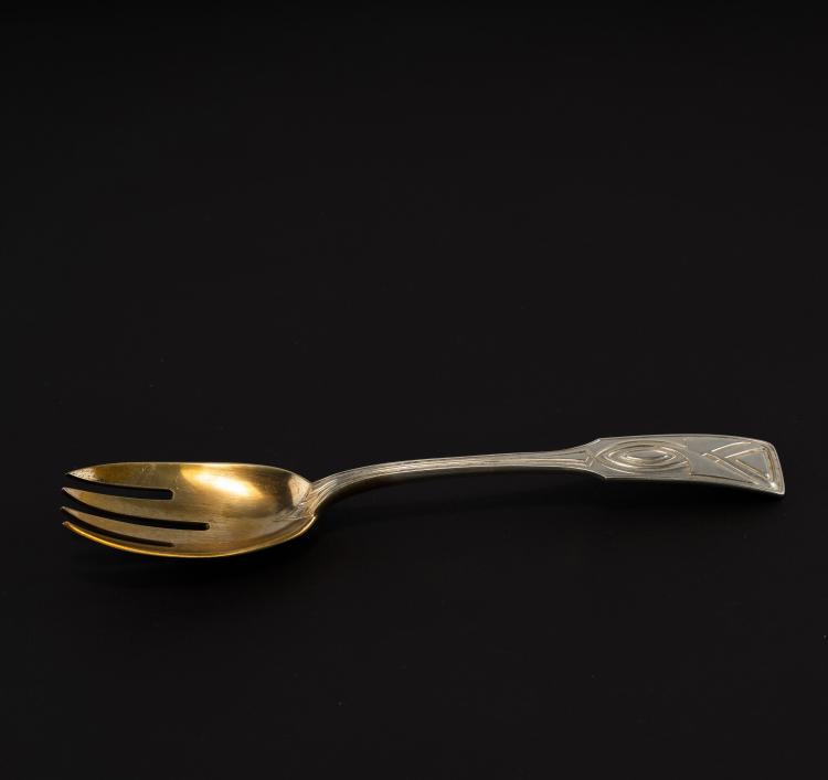 Bild 1 zu Objekt, Vorlegegabel 'Haus Behrens', 1901, Peter Behrens, R&uuml;ckert, M. J., Mainz, 139A 2