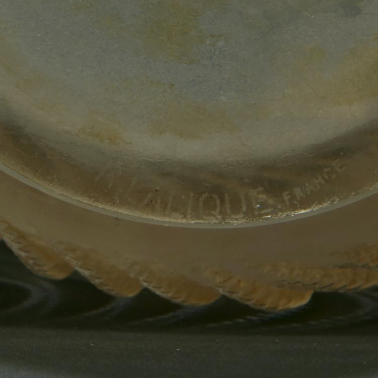 Bild 1 zu Objekt, 'Actinia' vase, 1934, Lalique, Ren&eacute;, Wingen-sur-Moder, 138A 71