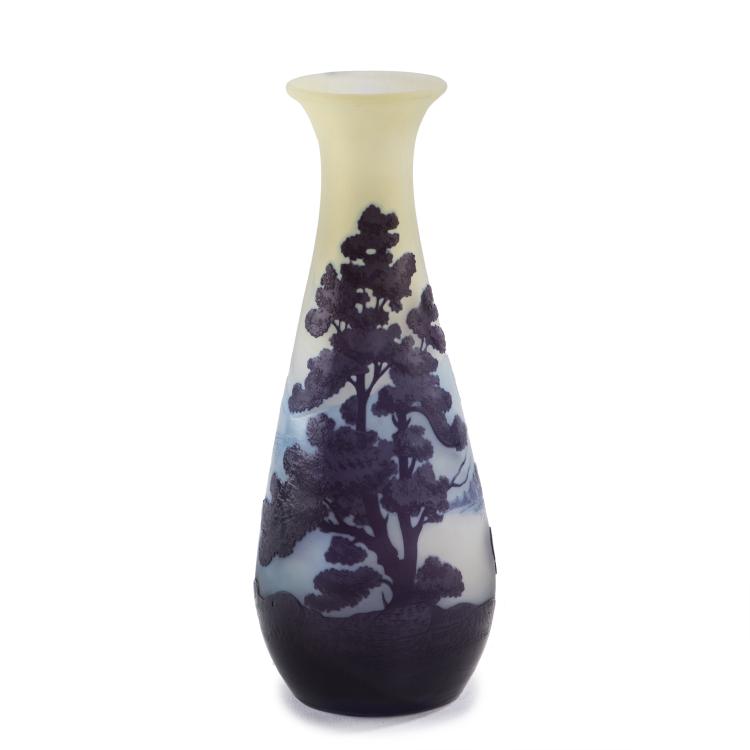 Hauptbild zu Objekt, 'La Ligne bleue des Vosges' vase, 1914-18, Gall&eacute;, Etablissements, Nancy, 138B 233