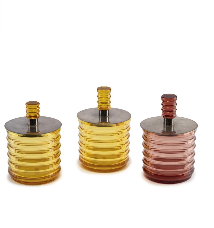 Hauptbild zu Objekt, Drei Deckelgef&auml;&szlig;e, 1930er Jahre, WMF, Geislingen, 139A 67