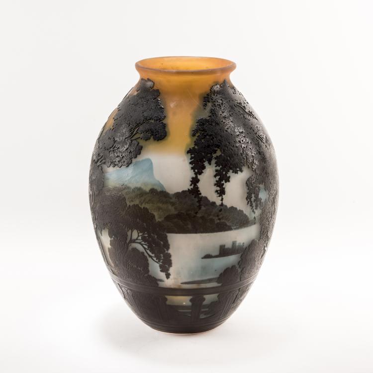 Bild 3 zu Objekt, Tall 'Le Lac de C&ocirc;me le soir' vase, 1920s , Gall&eacute;, Etablissements, Nancy, 138B 243