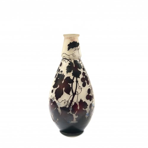 'Raisins' vase, 1914-20