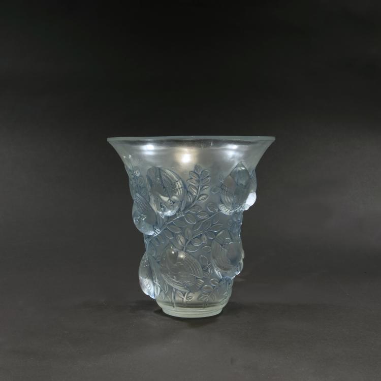 Hauptbild zu Objekt, Vase 'Saint-Fran&ccedil;ois', 1930, Lalique, Ren&eacute;, Wingen-sur-Moder, 138A 61