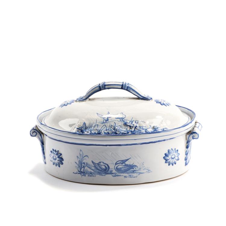 Hauptbild zu Objekt, P&acirc;t&eacute; pot, pre-1877, Gall&eacute;, Emile, Nancy, 138B 554