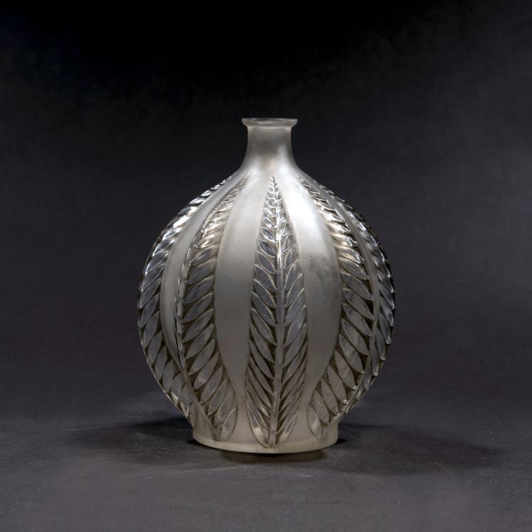 Bild 1 zu Objekt, 'Malines' vase, 1924, Lalique, Ren&eacute;, Wingen-sur-Moder, 138A 32