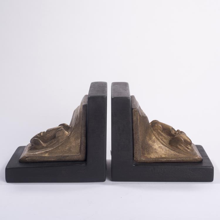 Bild 1 zu Objekt, Two 'Car' bookends, c1925, Frankreich, 138B 635