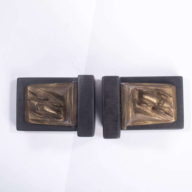 Bild 2 zu Objekt, Two 'Car' bookends, c1925, Frankreich, 138B 635