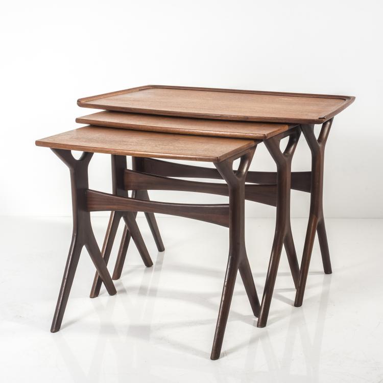 Bild 1 zu Objekt, Three nesting tables, c. 1958, D&auml;nemark, 139B 353