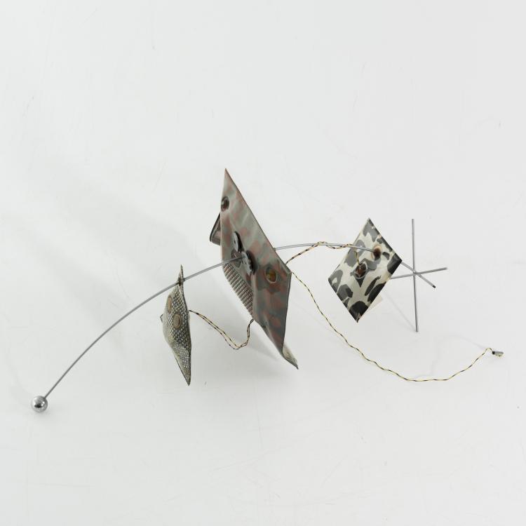 Bild 1 zu Objekt, 'Muralla China' radio, 1982, Daniel Weil, Parenthesis, London, 139B 612