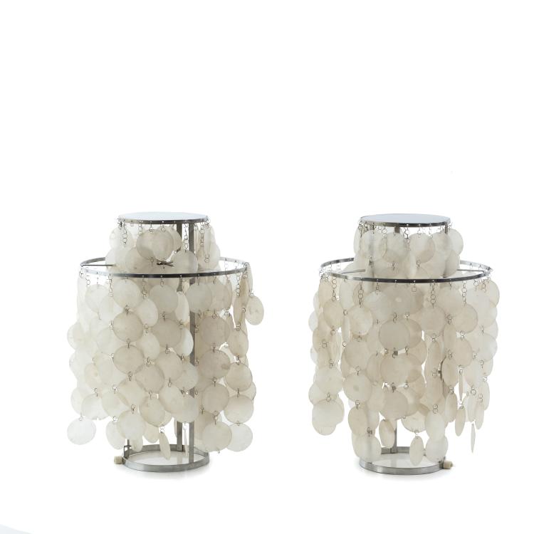 Hauptbild zu Objekt, Two 'Fun 1 TM' table lights, 1964, Verner Panton, L&uuml;ber AG, Basel, 139B 474