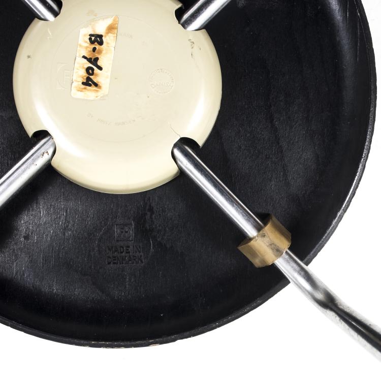 Bild 2 zu Objekt, Six 'Dot' - '3170' stacking stools, c. 1955, Hansen, Fritz, Aller&ouml;d, 139B 311