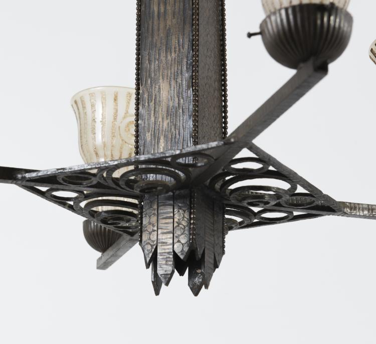 Bild 3 zu Objekt, Ceiling light, c1930, Edgar Brandt, Daum Fr&egrave;res, Nancy, 138B 185