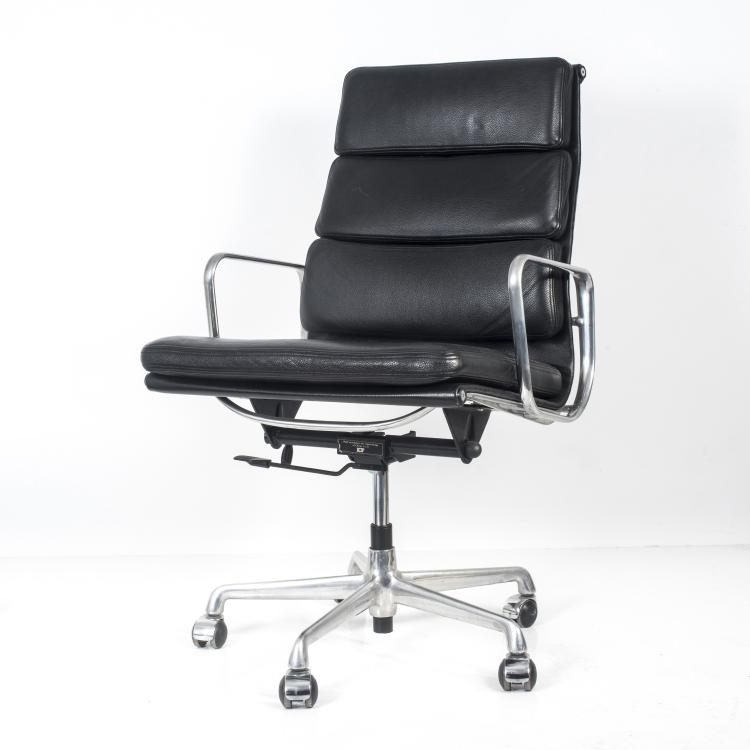 Bild 3 zu Objekt, 'Soft Pad Group Swivel chair with side arms', 1969, ICF Cadsana f&uuml;r Miller, Herman, Zeeland, 139B 518