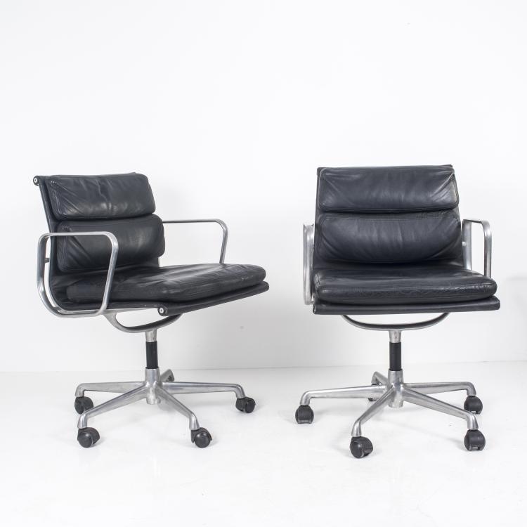 Bild 1 zu Objekt, Two 'Soft Pad Group' desk chairs, 1969, ICF Cadsana f&uuml;r Miller, Herman, Zeeland, 139B 519