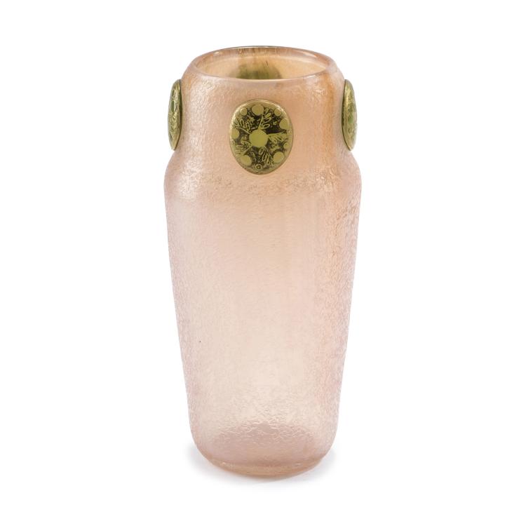 Hauptbild zu Objekt, 'Rose quartz' vase with applications, 1909-10, Adolf Beckert, L&ouml;tz Wwe., Klosterm&uuml;hle, 138B 334