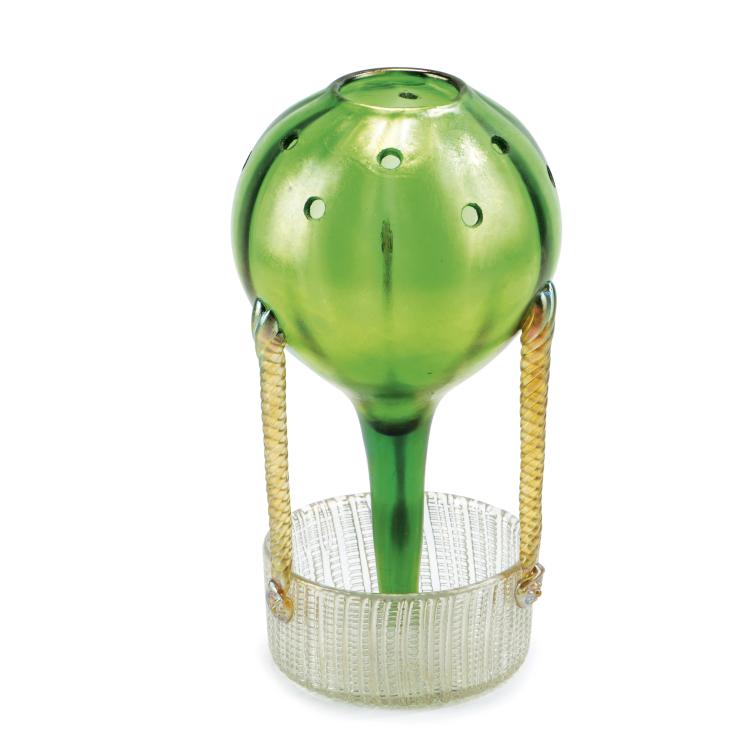 Hauptbild zu Objekt, Decorative vase, c1904-10, Marie Kirschner, L&ouml;tz Wwe., Klosterm&uuml;hle, 138B 329