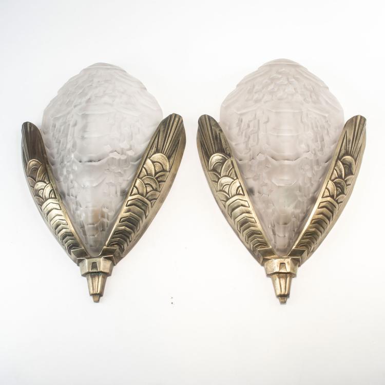 Bild 1 zu Objekt, Untitled (Bedroom with baby grand piano), c1960, Georges Spiro, 138C 853