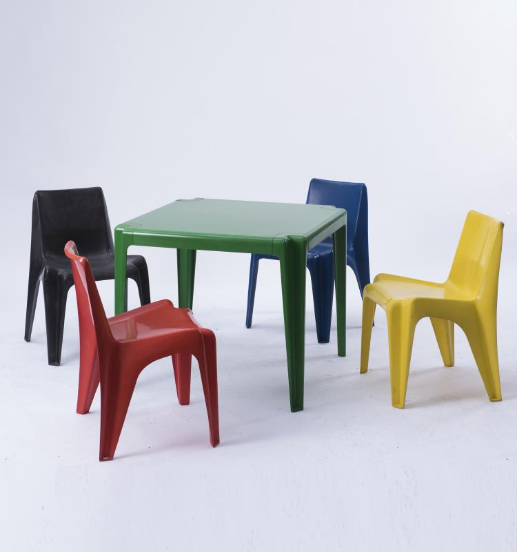Bild 3 zu Objekt, Tisch und vier Stapelst&uuml;hle 'BA 1171', 1964, Helmut B&auml;tzner, Bofinger, Ilsfeld., 139B 473