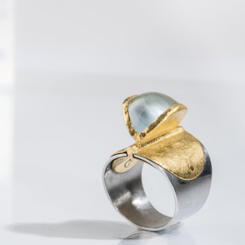 Ring mit Mondstein, 1970er Jahre