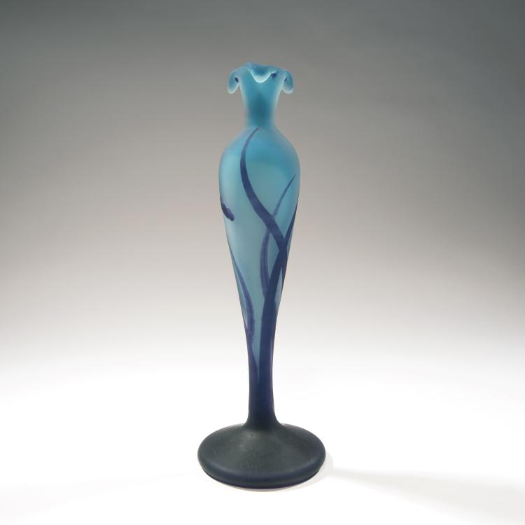Bild 1 zu Objekt, 'Iris' vase, prize for the 'Soci&eacute;t&eacute; de Tir de Nancy', c1910, Muller Fr&egrave;res, Croismare, 138B 258