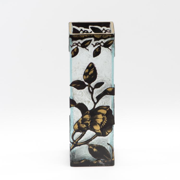 Bild 2 zu Objekt, 'Magnolias' vase, c1880, Baccarat, Cristallerie de, 138B 97