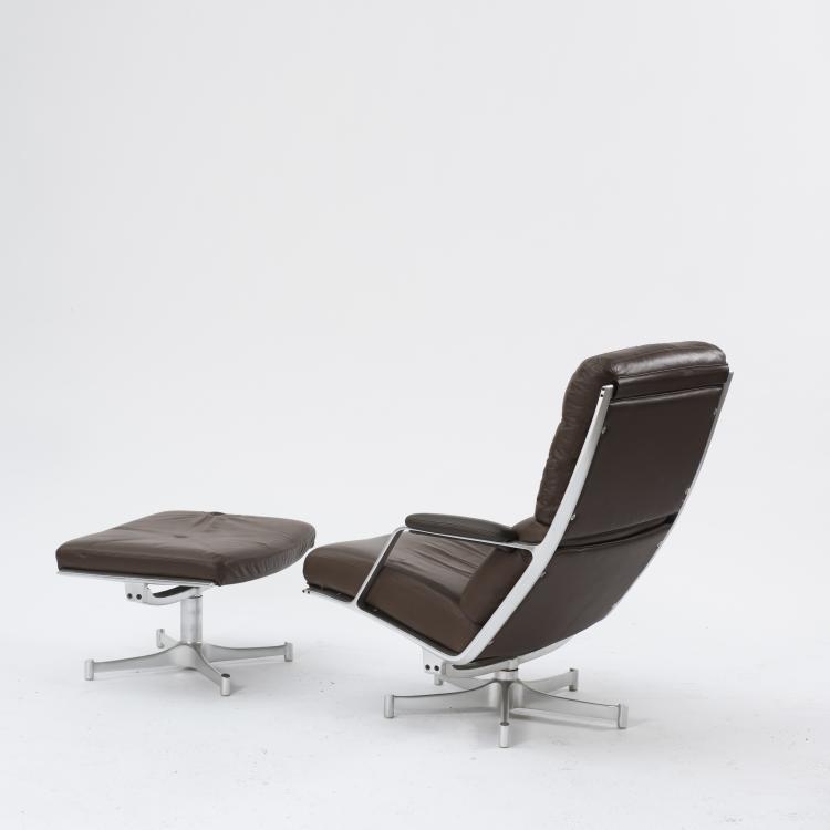 Bild 2 zu Objekt, Two 'FK 85' easy chairs and one ottoman, c. 1968, J&oslash;rgen Kastholm, Kill International, Fellbach, 139B 516