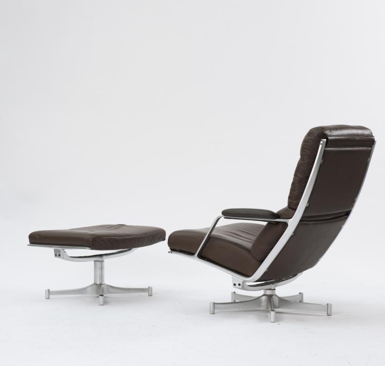 Bild 3 zu Objekt, Two 'FK 85' easy chairs and one ottoman, c. 1968, J&oslash;rgen Kastholm, Kill International, Fellbach, 139B 516