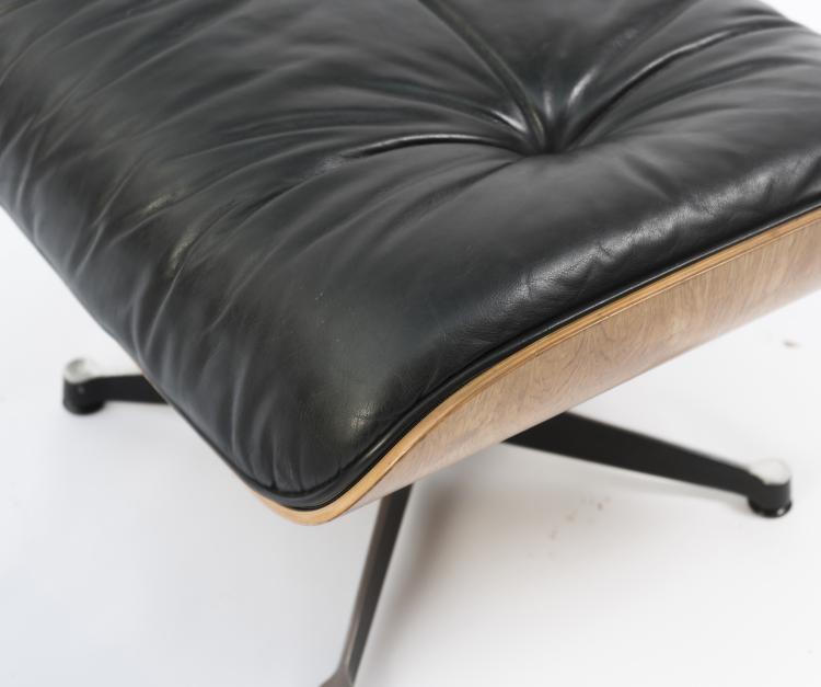 Bild 13 zu Objekt, Armlehnsessel 'Lounge Chair 670' mit Ottoman '671', 1956, Vitra Design, Weil am Rhein f&uuml;r Herman Miller, Zeeland, 139B 334