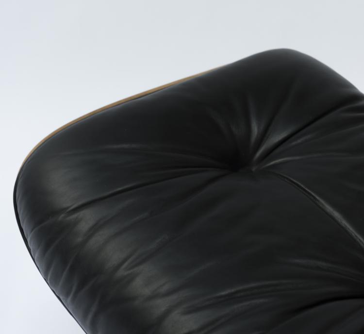 Bild 14 zu Objekt, Armlehnsessel 'Lounge Chair 670' mit Ottoman '671', 1956, Vitra Design, Weil am Rhein f&uuml;r Herman Miller, Zeeland, 139B 334