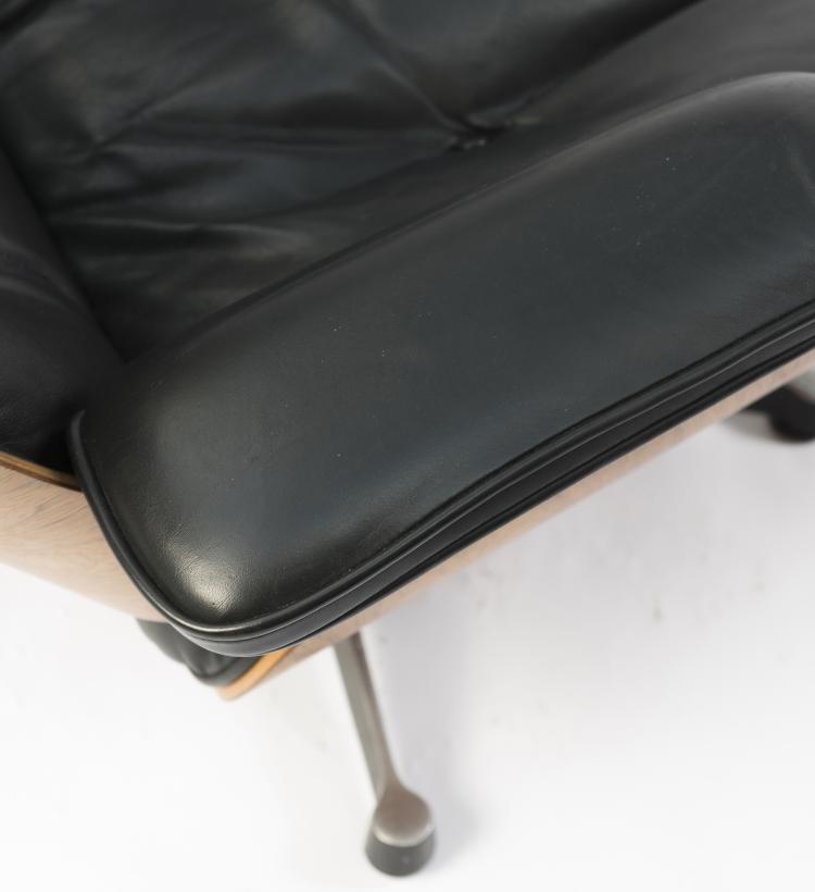 Bild 15 zu Objekt, Armlehnsessel 'Lounge Chair 670' mit Ottoman '671', 1956, Vitra Design, Weil am Rhein f&uuml;r Herman Miller, Zeeland, 139B 334