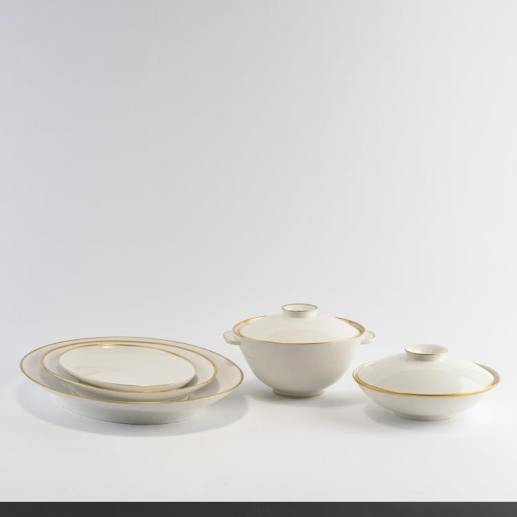 Hauptbild zu Objekt, Speisegeschirr 'Urbino', 1931, Trude Petri, Berlin, KPM, 139A 76