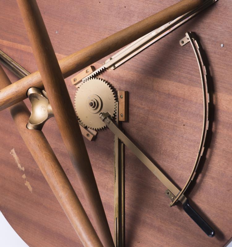 Bild 2 zu Objekt, Sofatisch 'S.T'-Tisch, 1954, J&uuml;rg Bally, Werkgenossenschaft Wohnhilfe, Z&uuml;rich, 140D 704