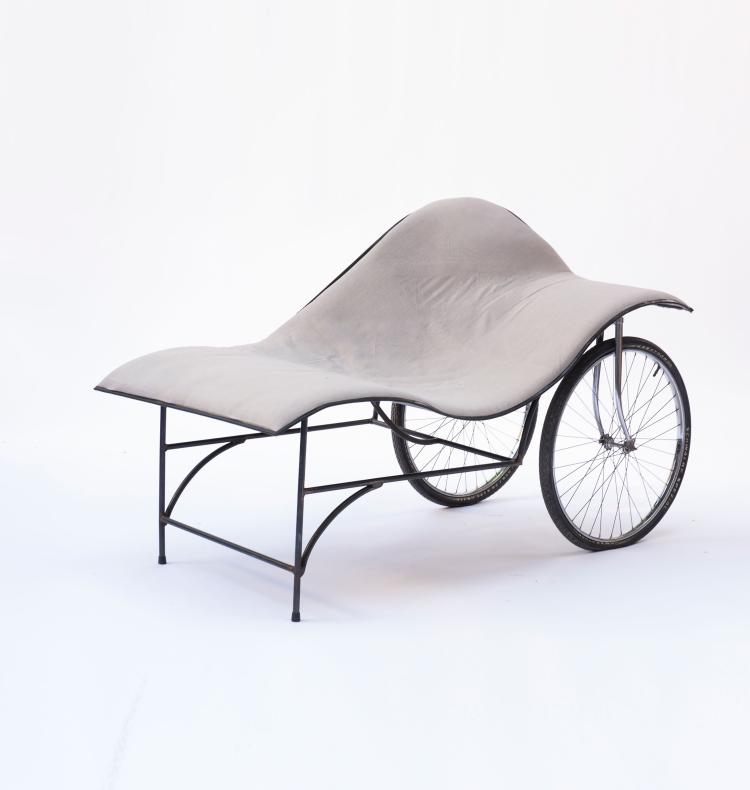 Bild 1 zu Objekt, Liege 'Diwan', 1989/90, Meyer Voggenreiter, Pentagon, K&ouml;ln, 139A 197