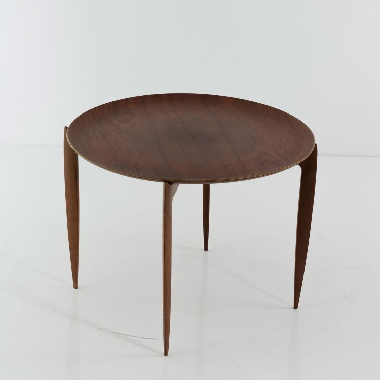 Bild 1 zu Objekt, Foldig table with removable tray, c. 1955, Hansen, Fritz, Allerod, 139B 321