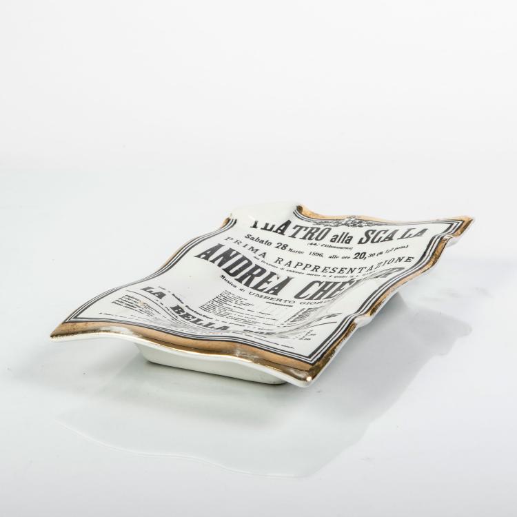 Bild 1 zu Objekt, 'Teatro alla Scala: Andrea Ch&eacute;nier' ashtray, c. 1955, Piero Fornasetti, Fornasetti, Mailand, 140B 342
