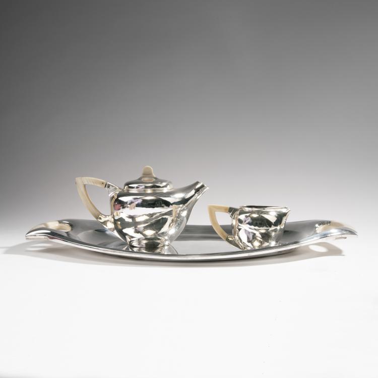 Hauptbild zu Objekt, Teapot, creamer and tray from the 'Service III', 1904, Henry van de Velde, M&uuml;ller, Theodor, Weimar, 142A 005