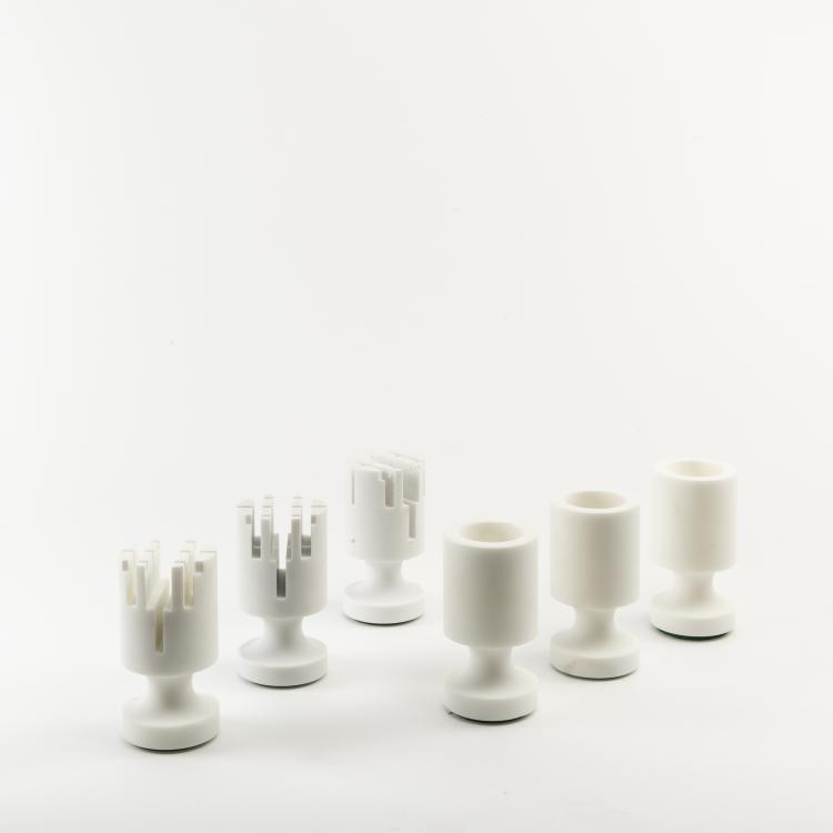 Bild 4 zu Objekt, Three 'Malta' - '3028A' pencil holders, three '3029A' notepaper stands, 1960, Enzo Mari, Danese, Mailand, 140A 24