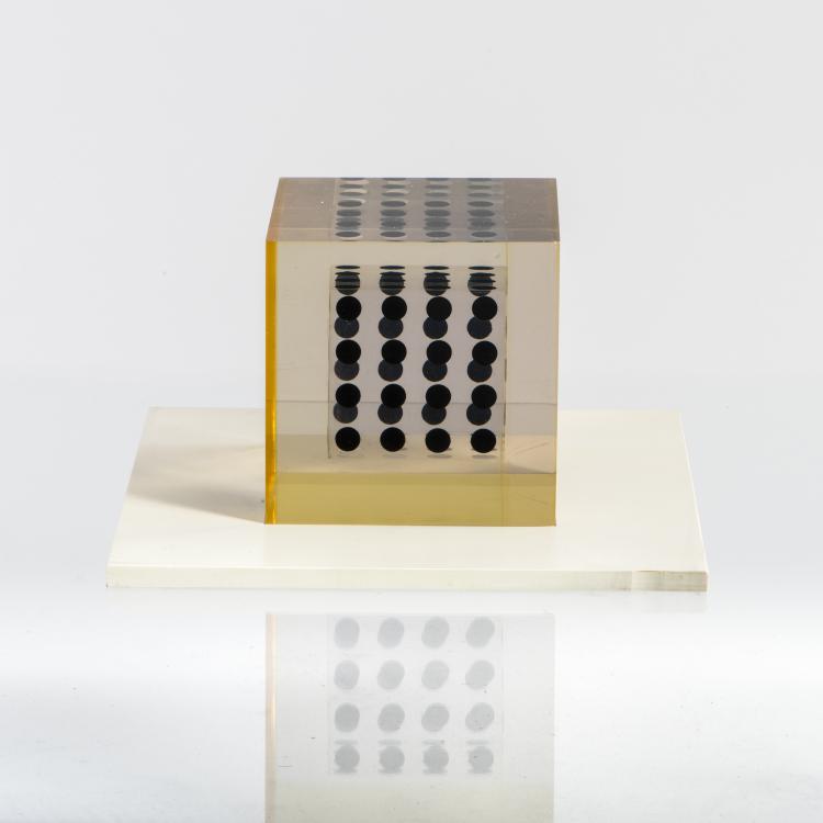 Hauptbild zu Objekt, 'Deformazione ottico-dinamica - cubo, serie a punti E', 1959-63, Enzo Mari, Danese, Mailand, 140A 18