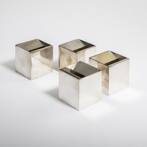 Four 'Cubo' - '2000A' ashtrays, 1957