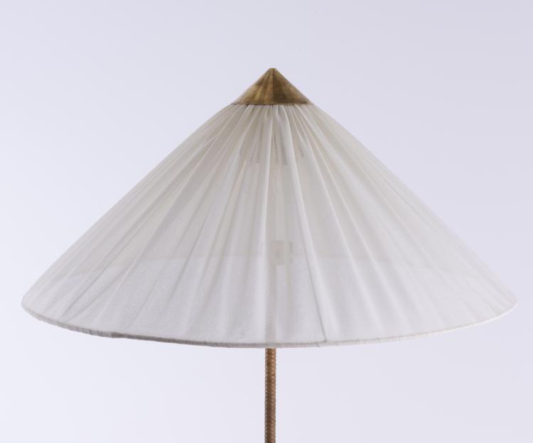 Bild 1 zu Objekt, Floor light 'Chinese Hat' - '9602', 1950s, Paavo Tynell, Taito Oy, Helsinki, 140D 692