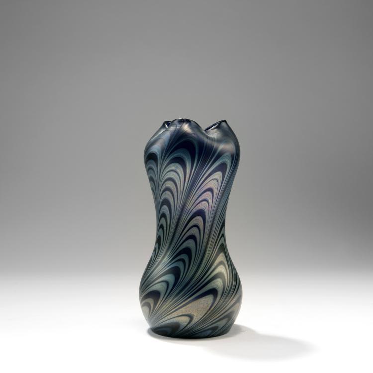 Bild 1 zu Objekt, Ph&auml;nomen-Vase, 1898, L&ouml;tz Wwe., Klosterm&uuml;hle, 141C 515