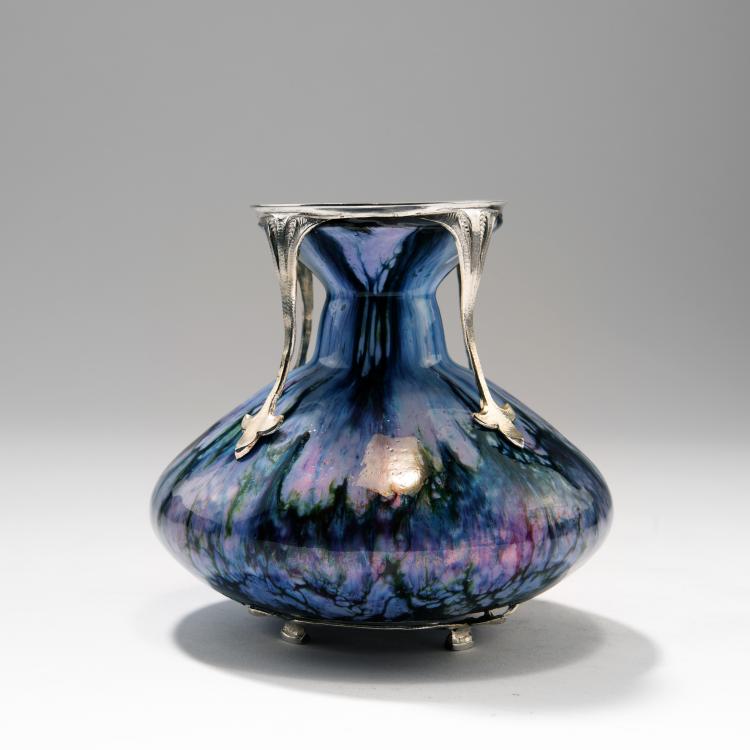 Bild 1 zu Objekt, Vase with silver mounting by Hermann Behrnd, Dresden, c. 1901-03, Jakab Rapoport, Maison Moderne, La, 141C 632
